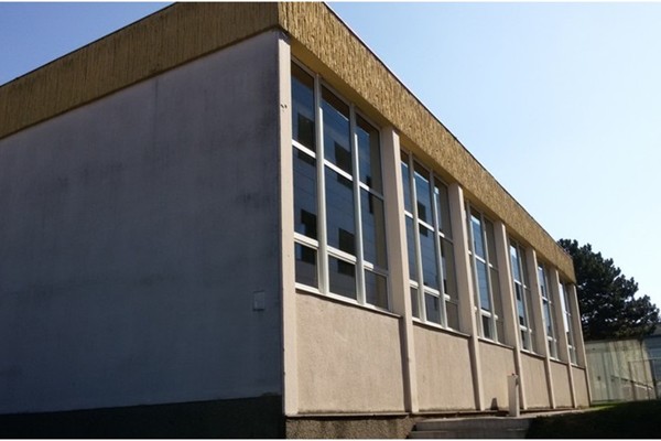 Turnsaal Containerschule Deutsch-Wagram