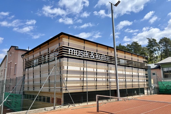 Zubau zur bestehenden Kultureinrichtung