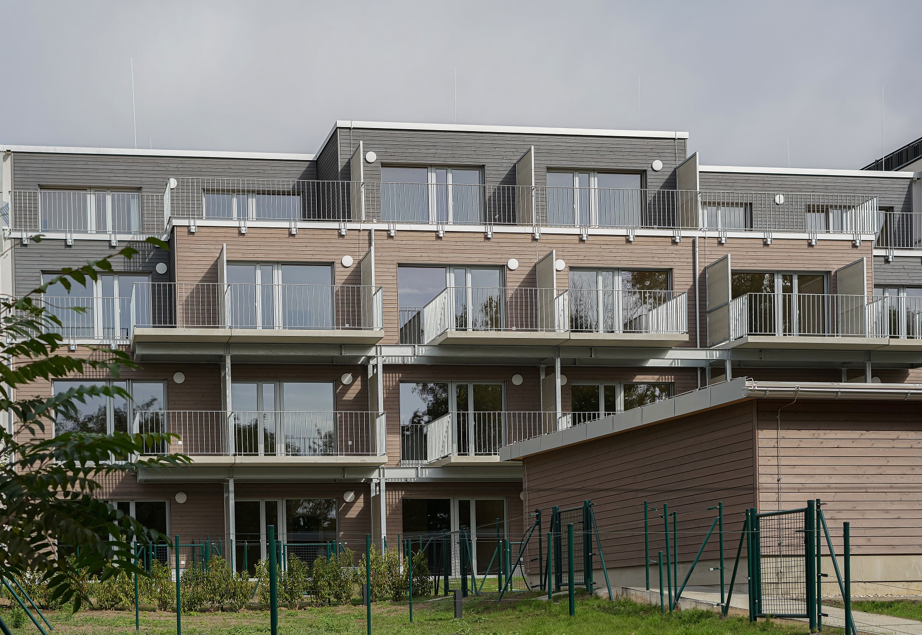 Untere Bahnlände 13