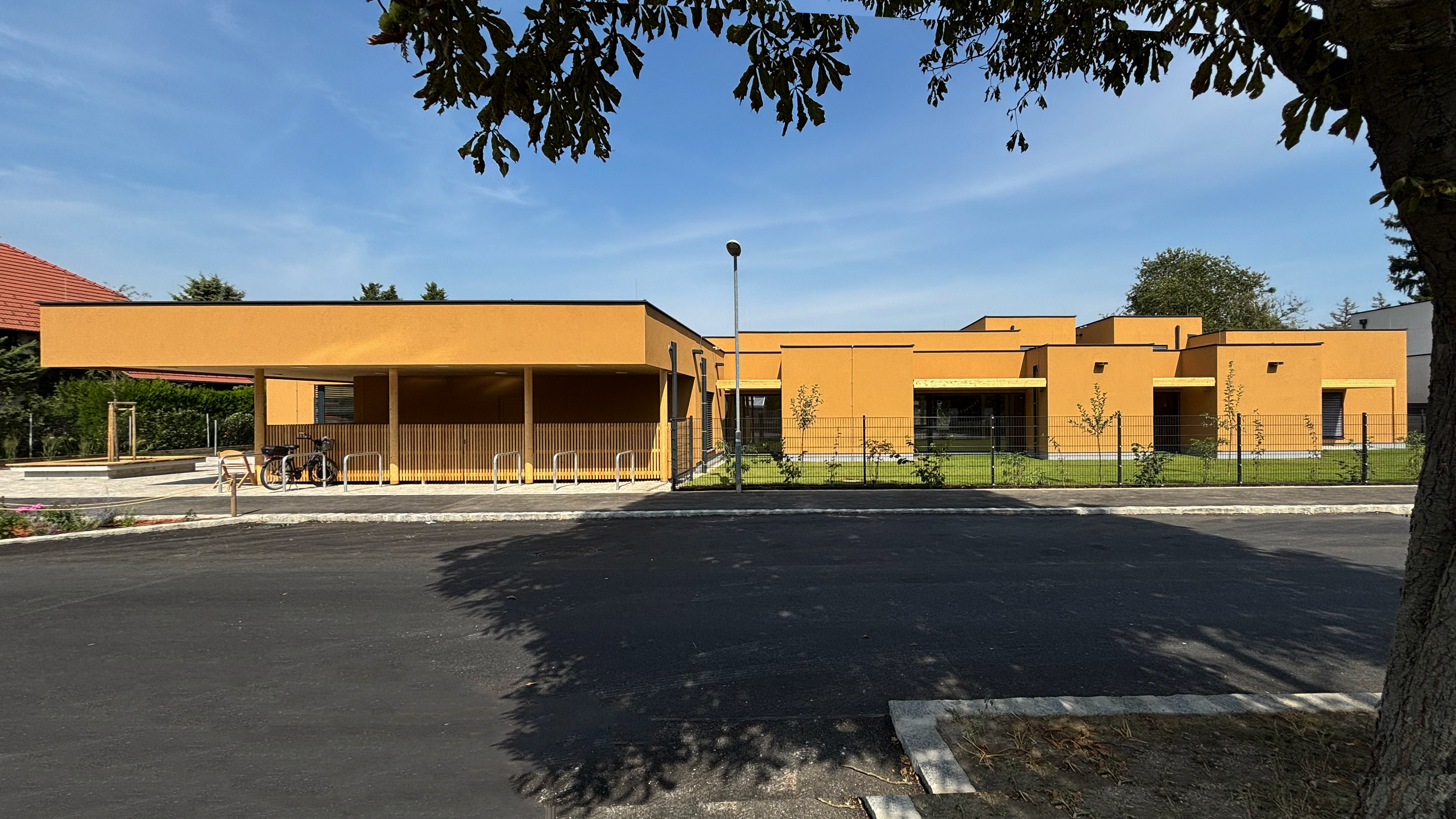 4 gruppiger Kindergarten Deutsch-Wagram